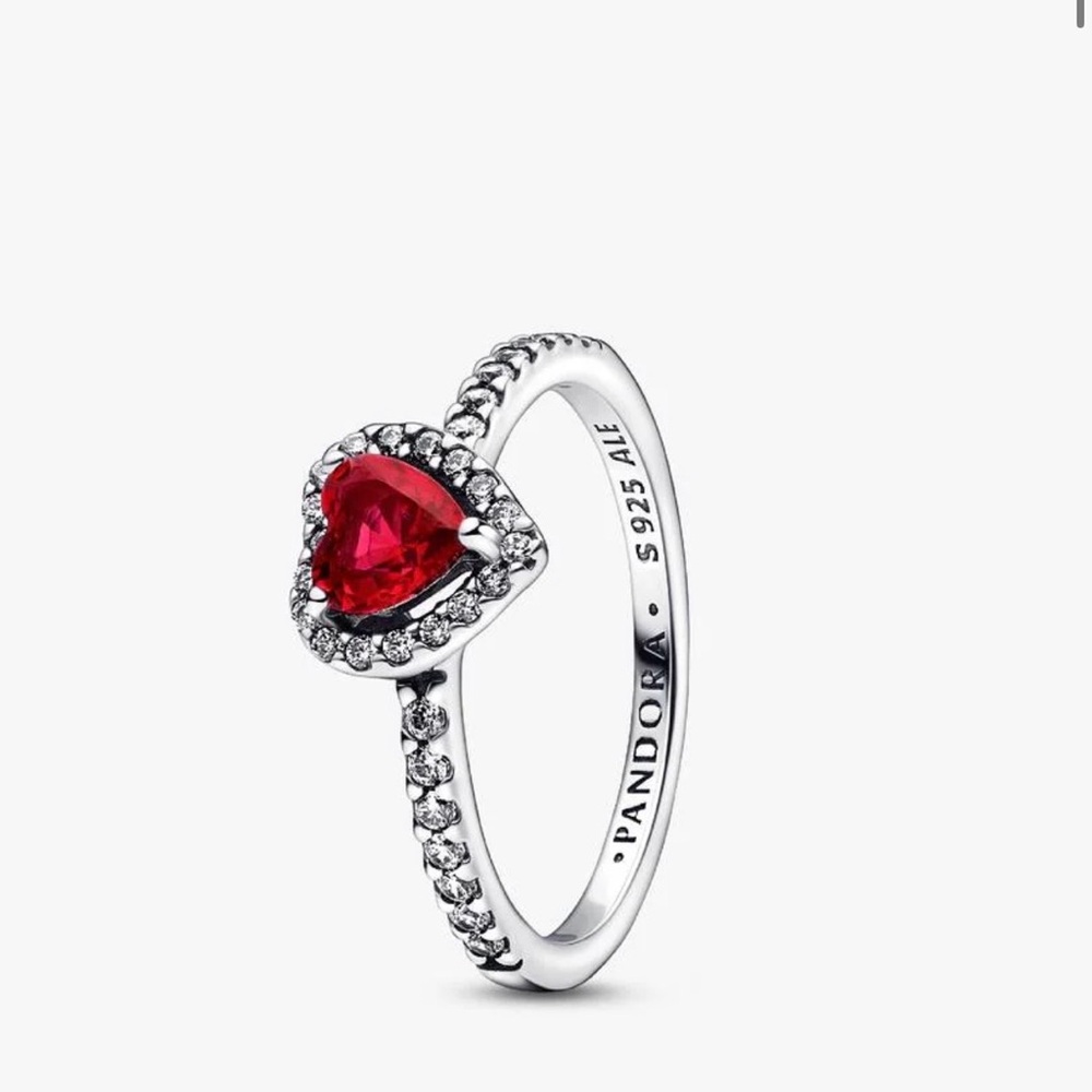 Pandora Silver Ring with Heart-Shaped Red Gem - Picture 4 of 4